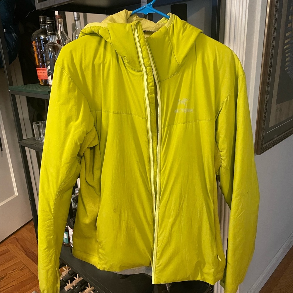 Arc’teryx Atom SL insulated hooded jacket